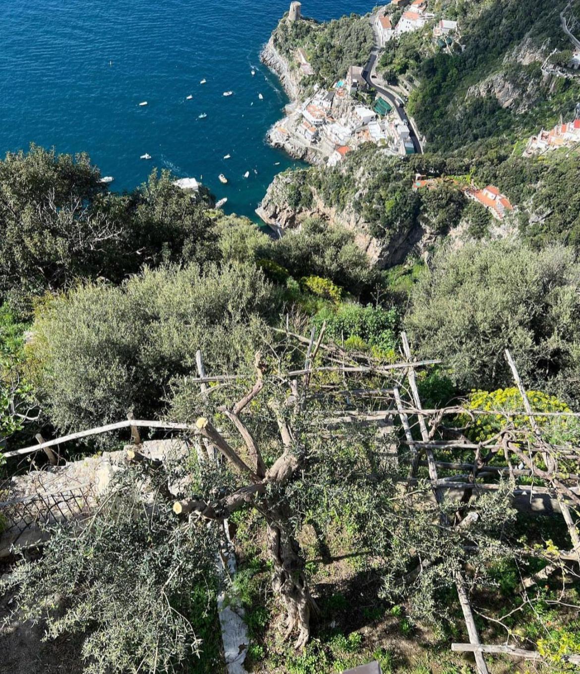Casa Njulinella Villa Фуроре Екстериор снимка
